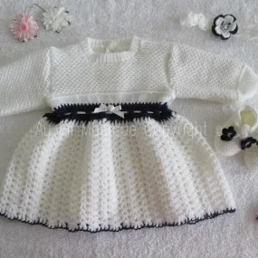 Ensemble robe, ballerines  et bandeau bébé 3 mois  tricot laine couleur blanc